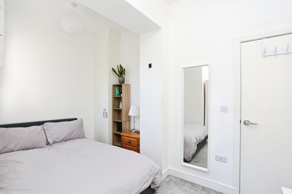 Apartment in London, Broad Green - View 5