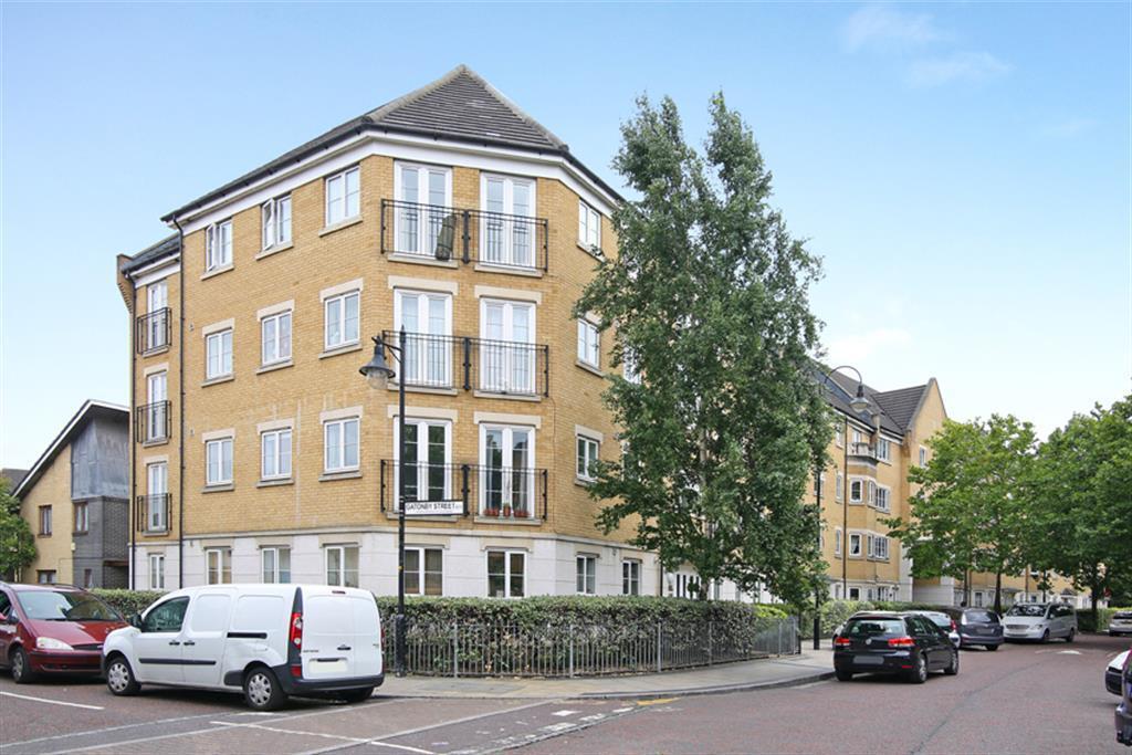 Main image of property: Kelly Avenue , London, SE15 5LA