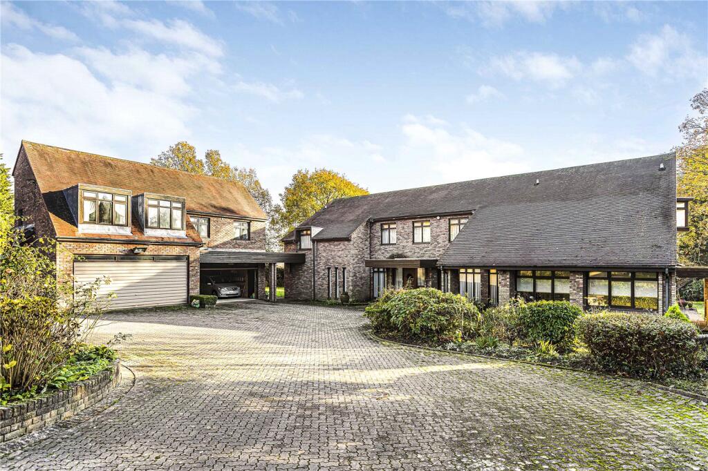 Main image of property: Totteridge Common, Totteridge, London, N20