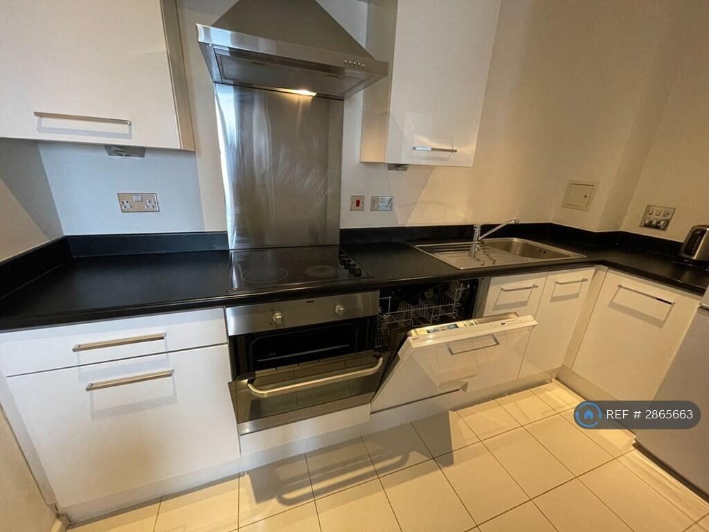 1 bedroom penthouse for rent