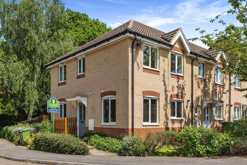 Main image of property: Melville Gardens, Sarisbury Green, Southampton, SO31