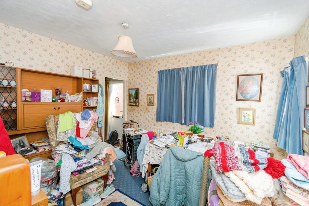 Nelson Road, Southampton, Hampshire, SO15 photo 2