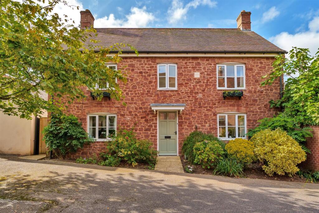 Main image of property: Hillyfields, Taunton
