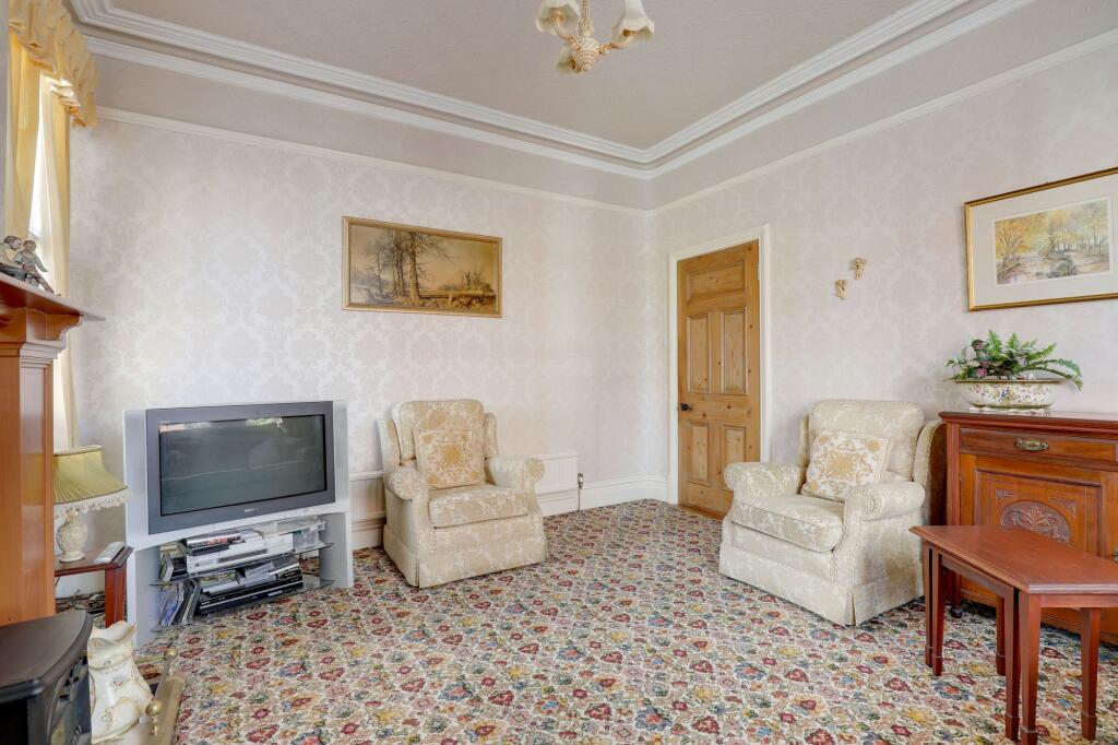 House in Nottingham, Sawley - More