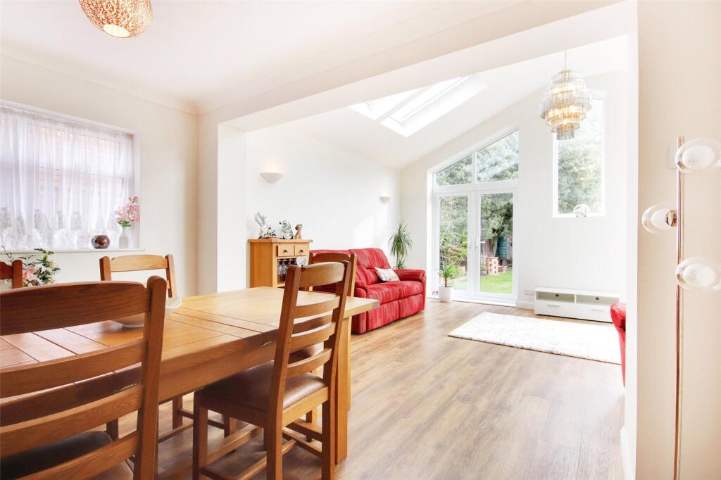House in Dartford - View 3