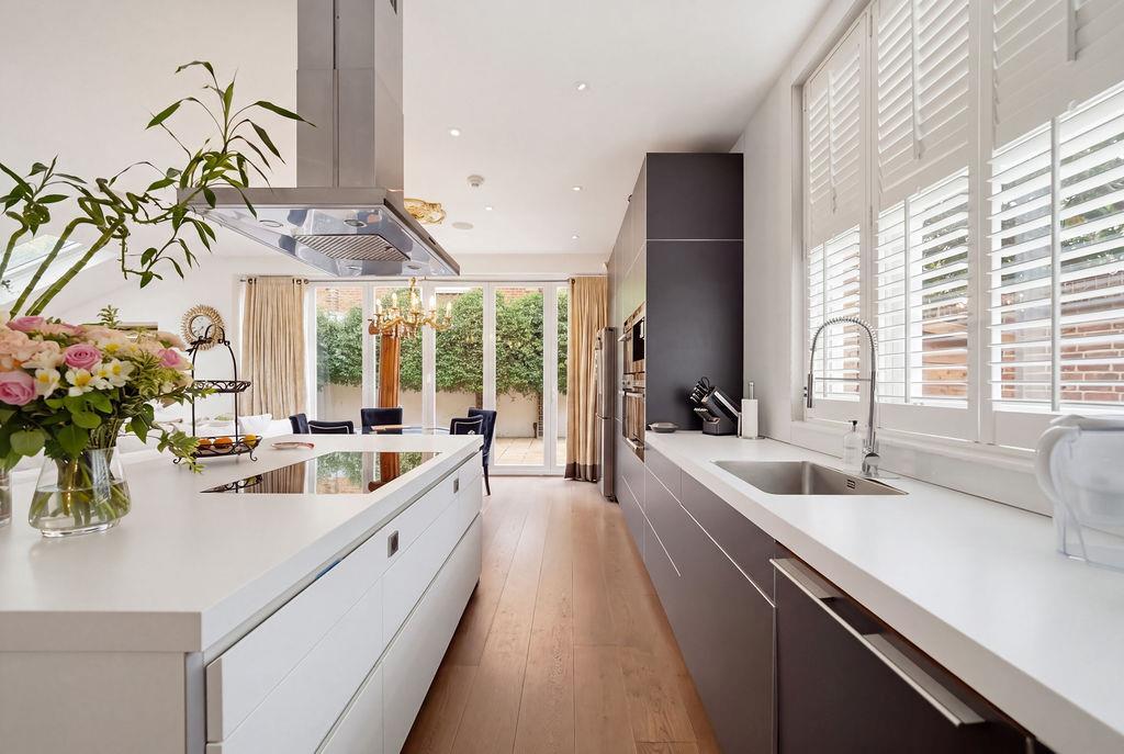 House in London - View 5