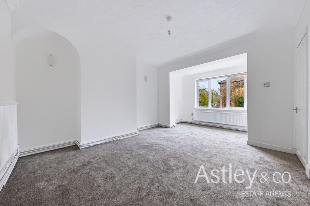 Whitwell Road, Norwich, NR1 photo 2
