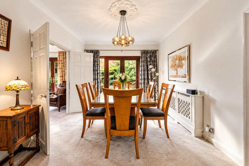 House in Basildon, Essex - View 5