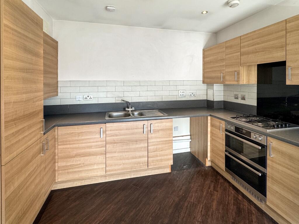 House in Dartford - View 3