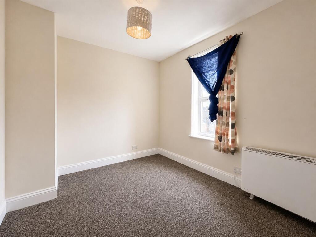 Coronation Road, Bath - More