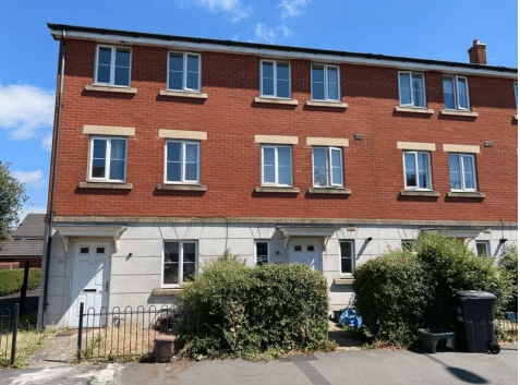 5 bedroom terraced house for rent