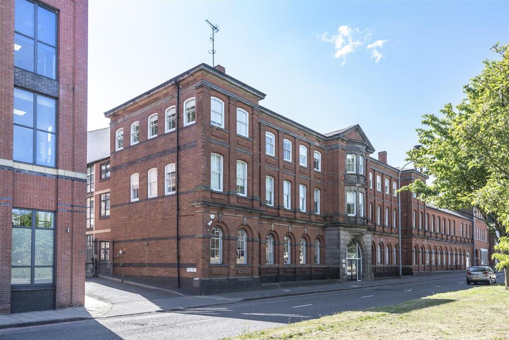 Main image of property: Mint Drive, Hockley, B18