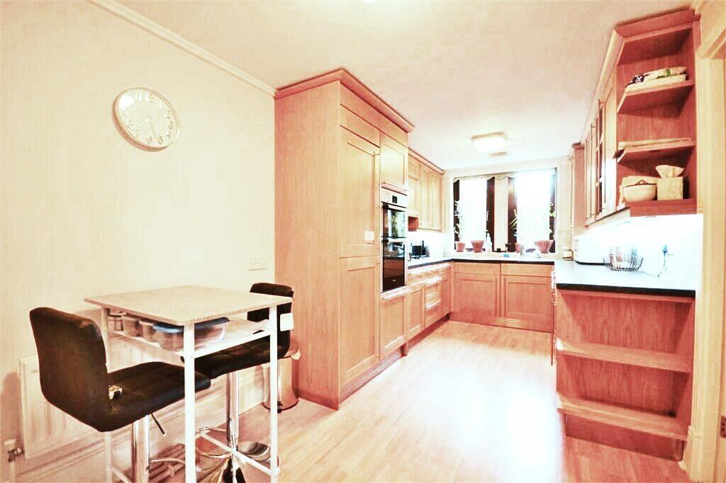 Chasewood Park, Sudbury Hill, Harrow, HA1 3YR photo 4