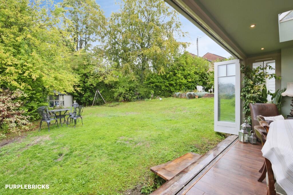 House in Southampton - View 4
