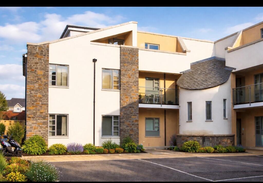 Main image of property: Gloucester Road, Horfield, Bristol