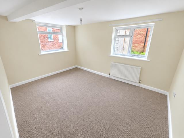 Apartment in Norwich - View 3