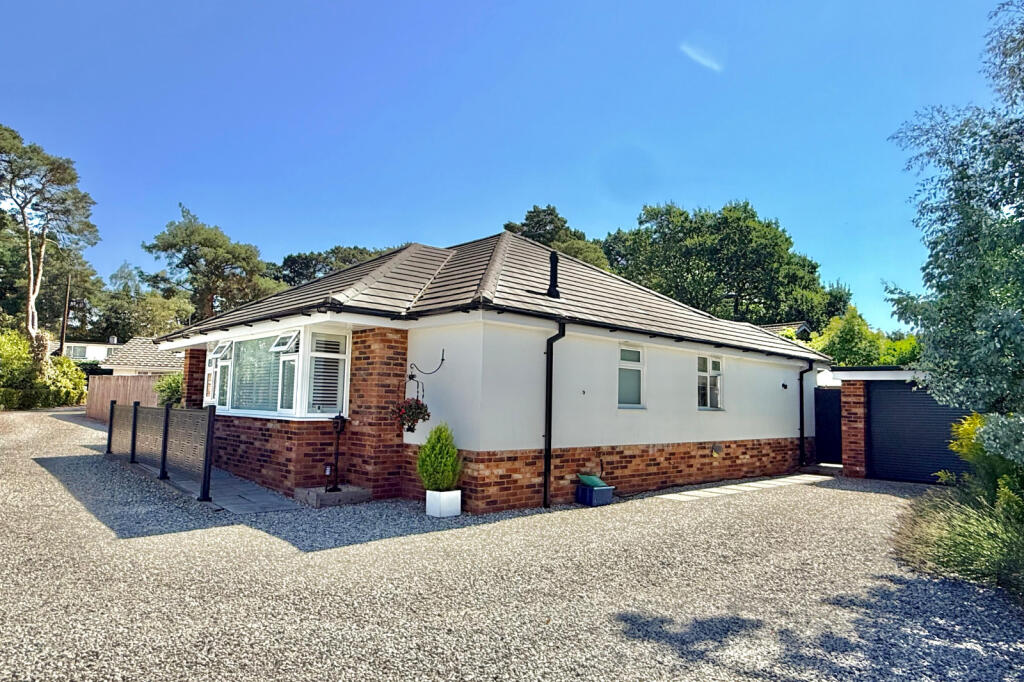 Main image of property: Ashley Heath, BH24