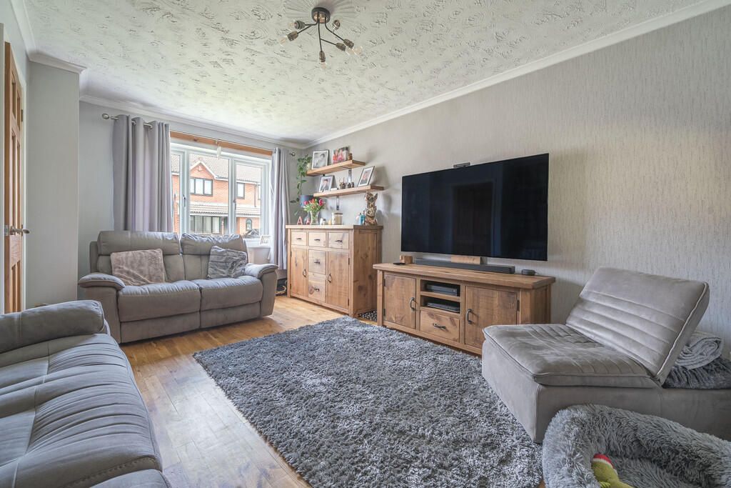 7 Browsholme Close, Carnforth, Lancashire, LA5 9UW photo 3
