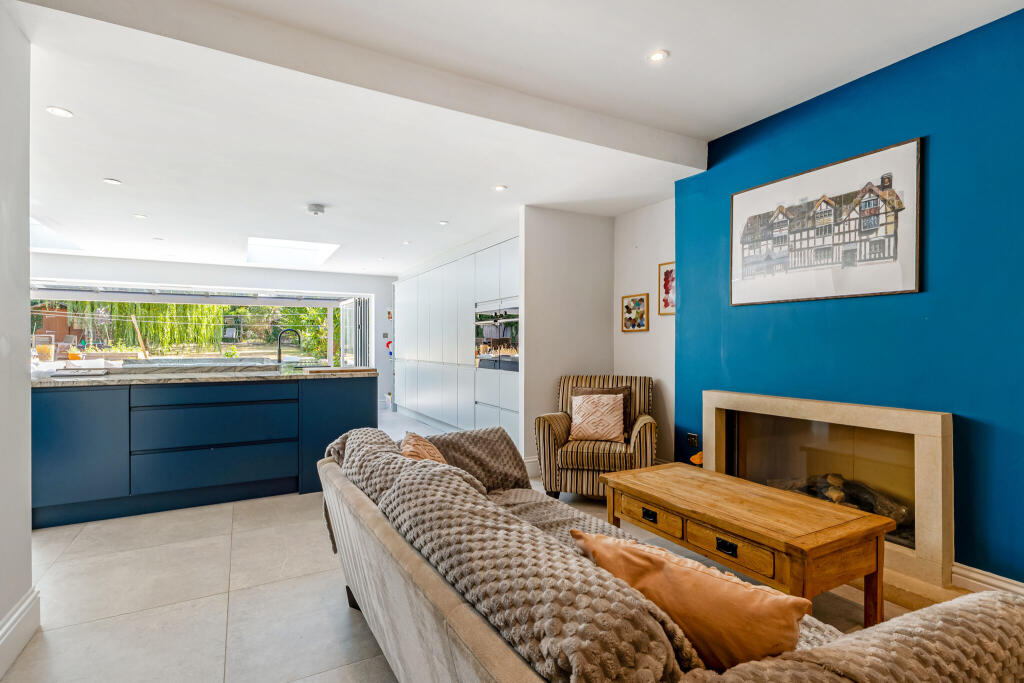 House in Stratford upon Avon, Stratford-upon-Avon - View 4