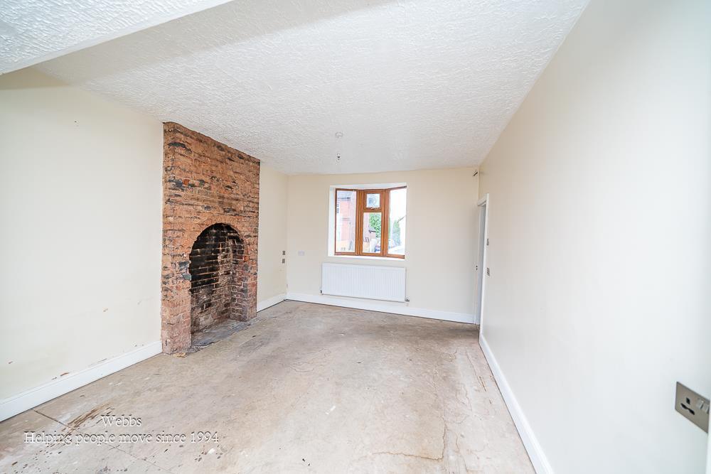 House in Walsall, West Midlands - More