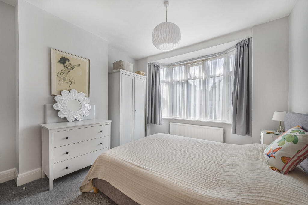 House in Bromley - View 5