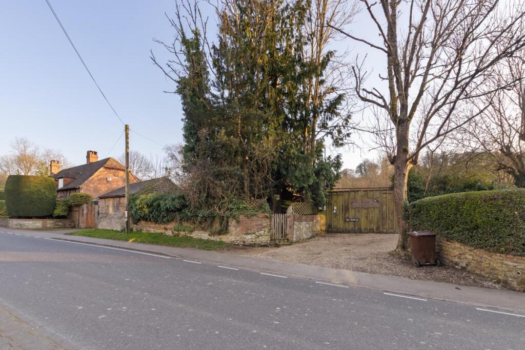 Main image of property: High Street, Selborne, Alton