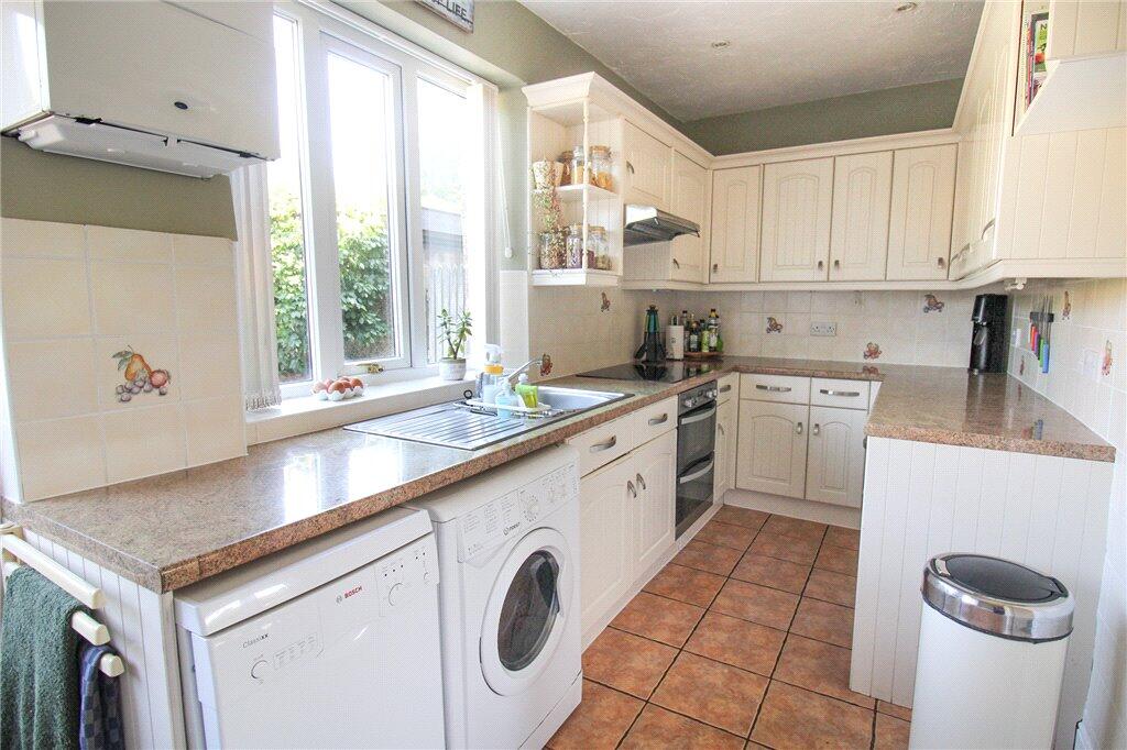 House in Bradford, Keighley - View 4