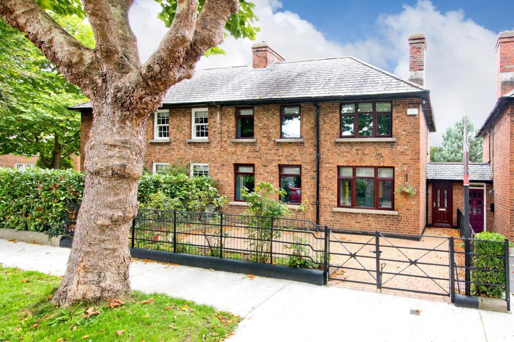 Main image of property: 49 Iveagh Gardens, Crumlin, Dublin 12, D12 HW57