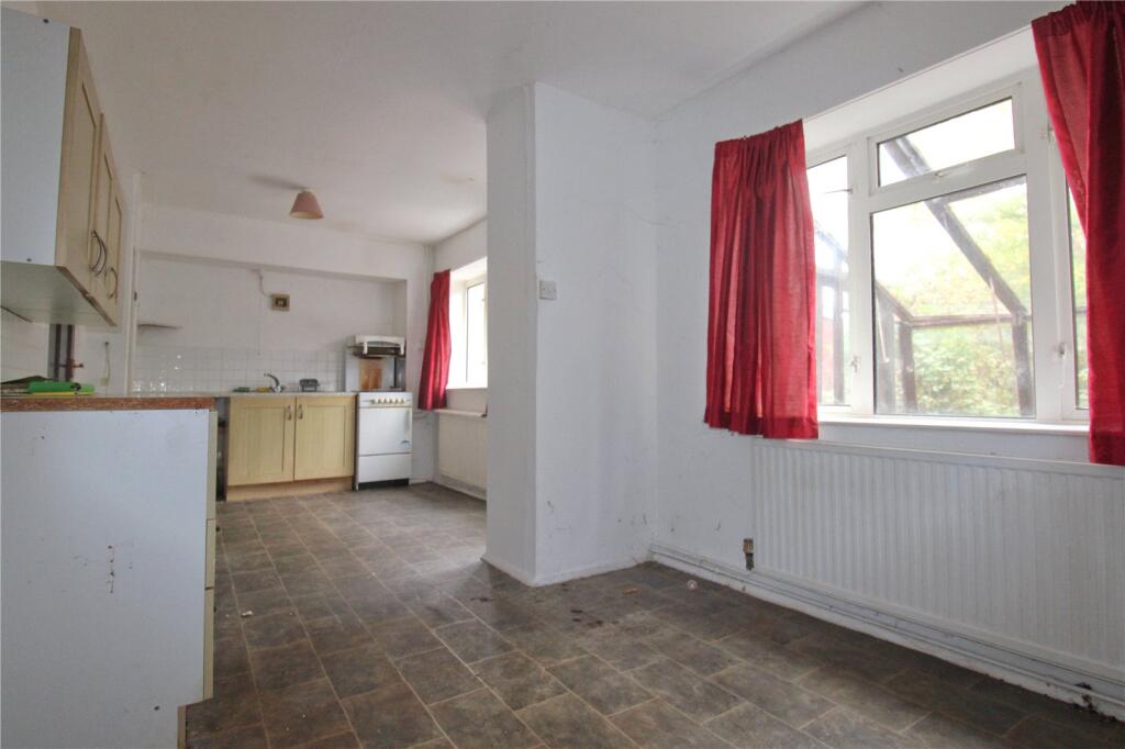 House in Bath - View 5
