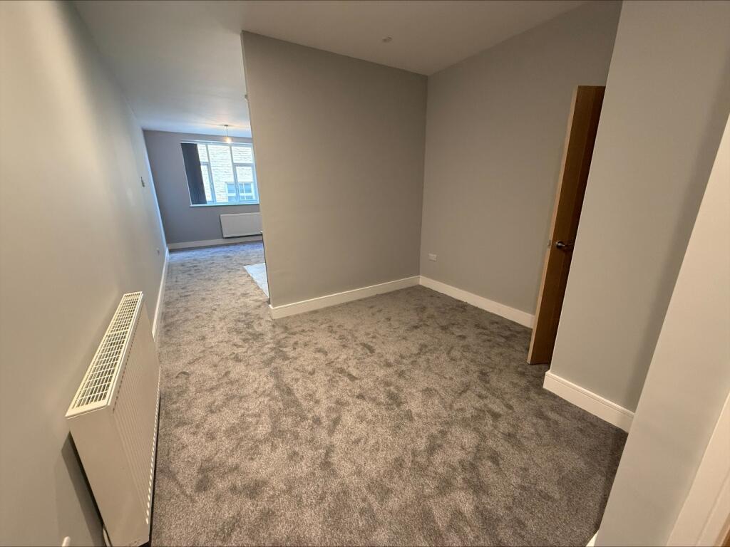 Additional image 2 of 6 Manor Lane, Shipley, BD18