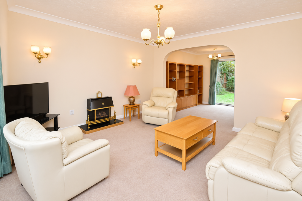 House in Widnes, Halton - View 2