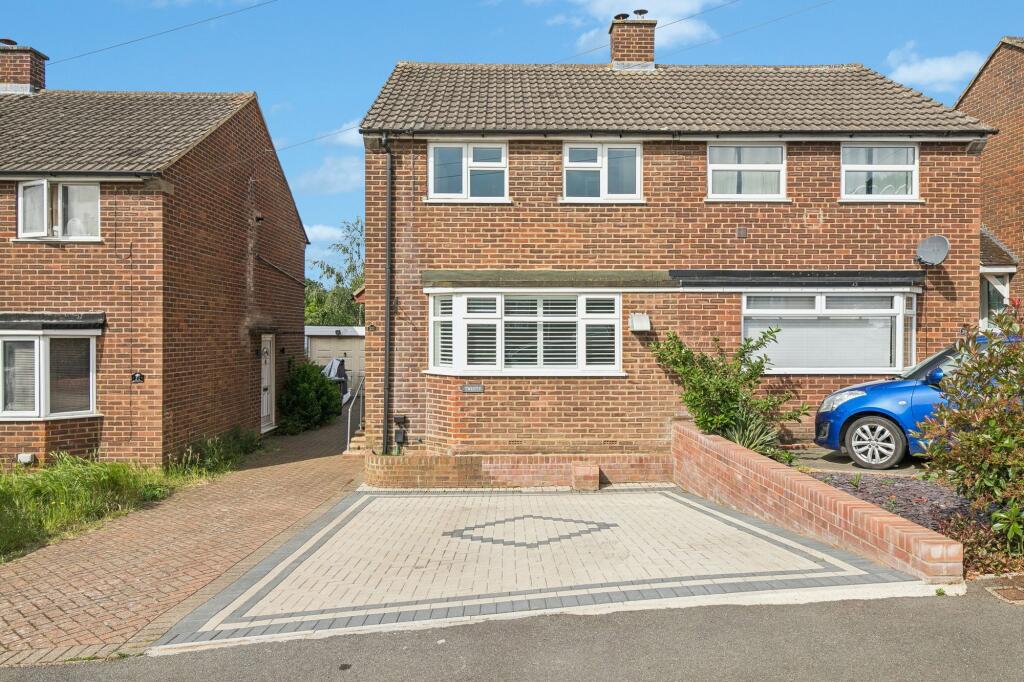 Main image of property: Townfield Road, Flitwick, MK45