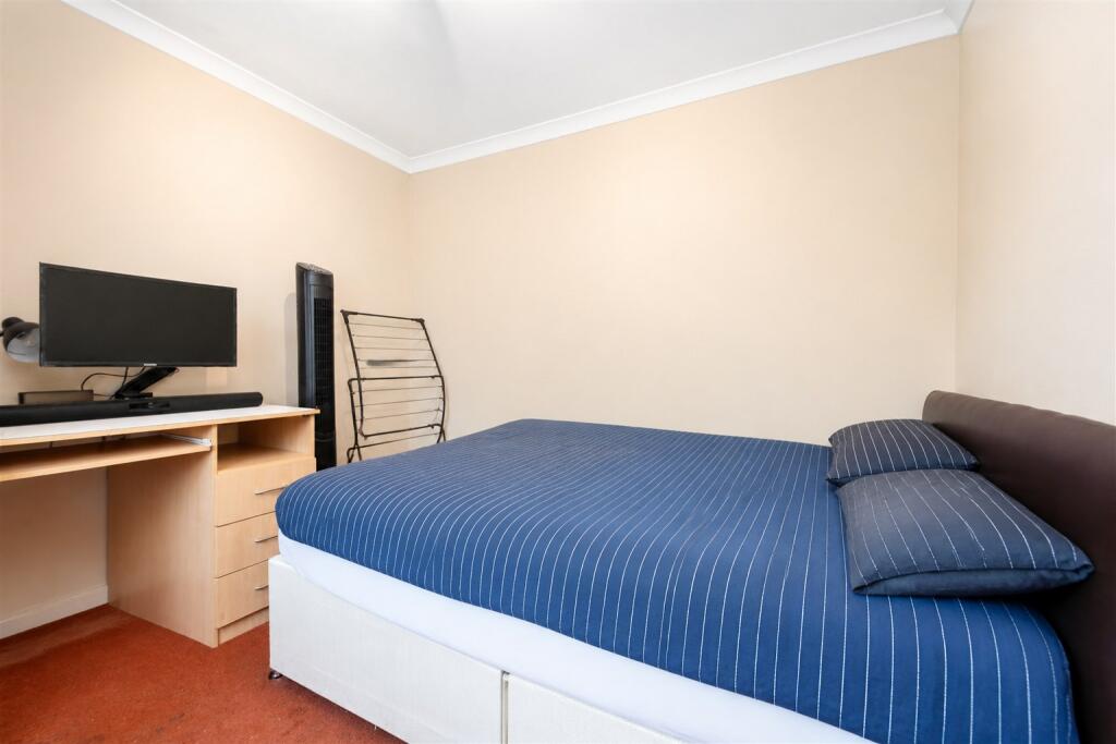 5 bedroom house for rent