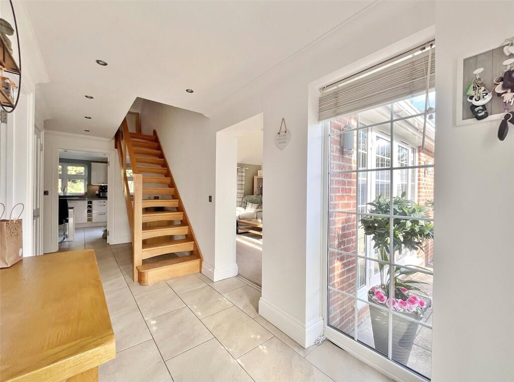 House in Verwood, Dorset - View 3