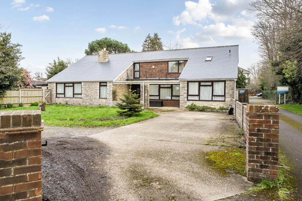 Main image of property: Havant Road, Emsworth, PO10