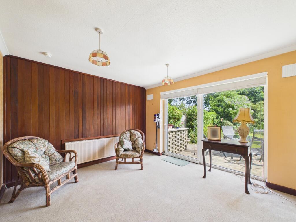 House in Reading, Lower Earley, Earley - View 5
