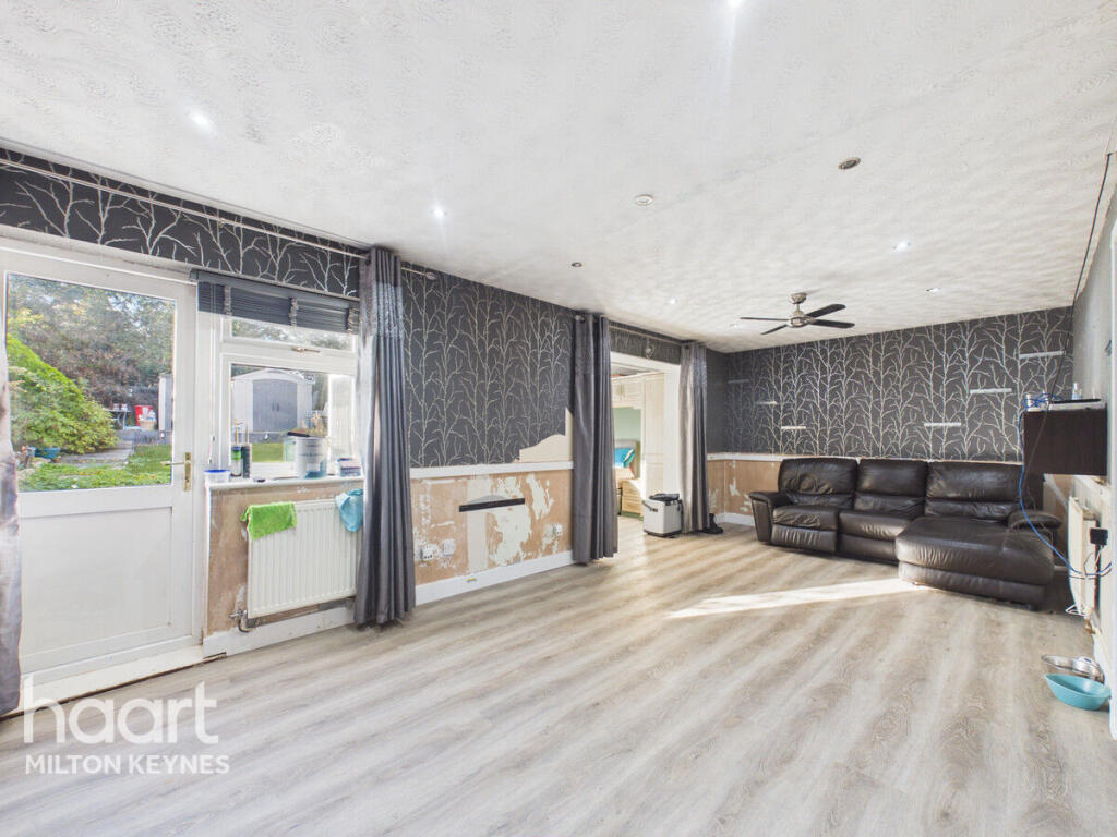 House in Milton Keynes - View 3
