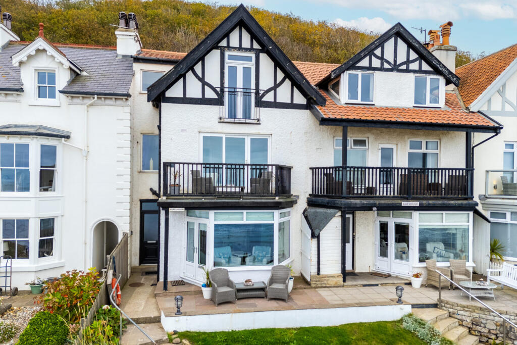2-bed flat on Flat 1 Peacehaven, The Parade, Sandsend, Whitby, YO21 3SZ, £475,000