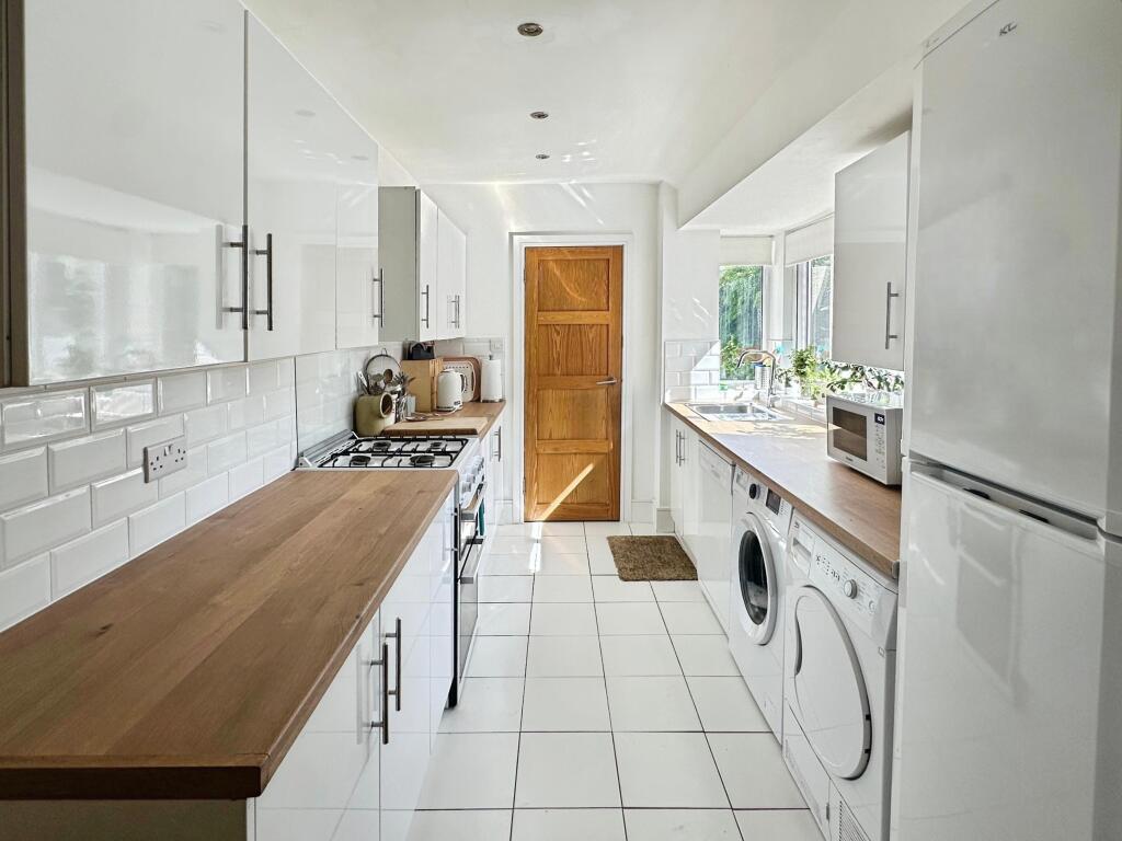 House in Wolverhampton, West Midlands - View 3