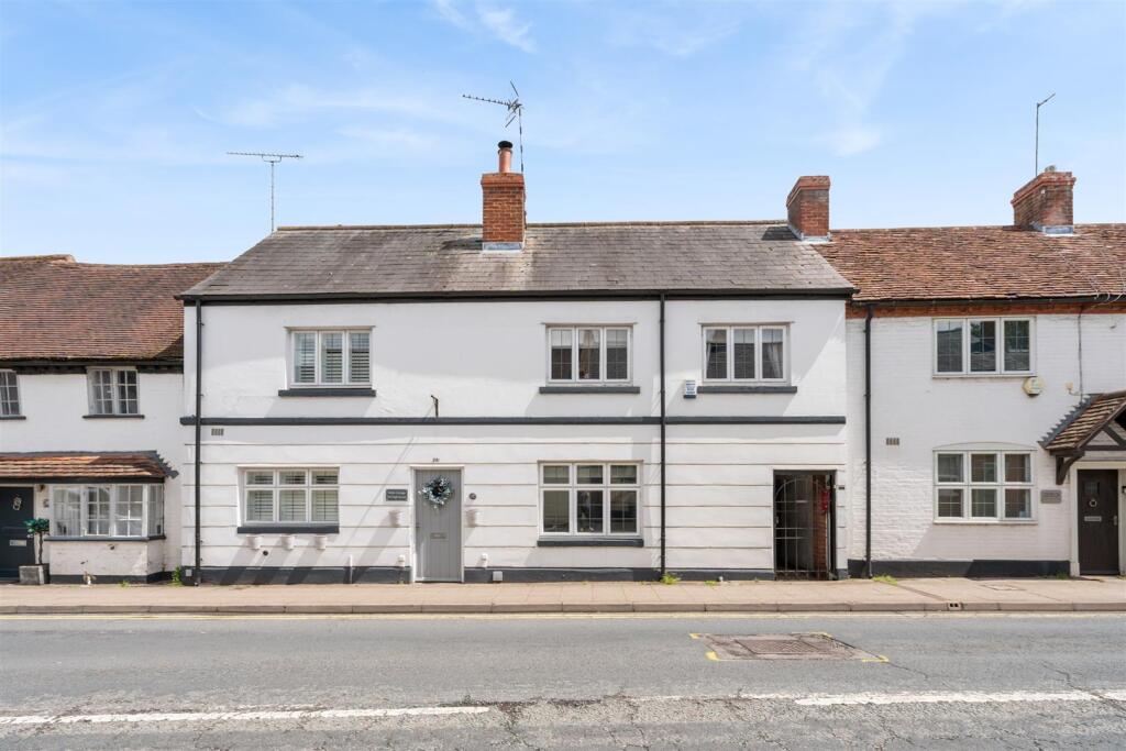 Main image of property: High Street, Henley-In-Arden