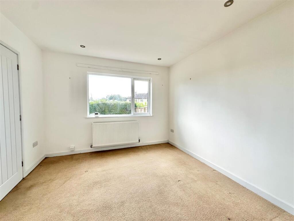 House in Stockport - View 2