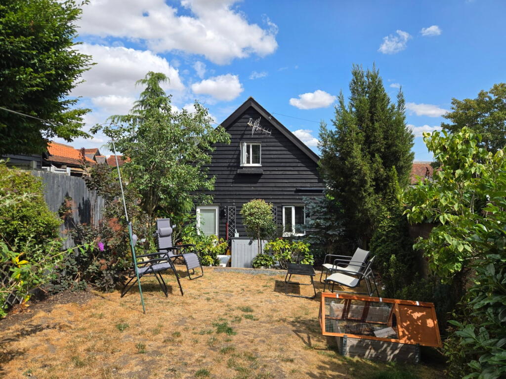Main image of property: CHAIN FREE - Foxleigh Mews, Puckeridge, Herts