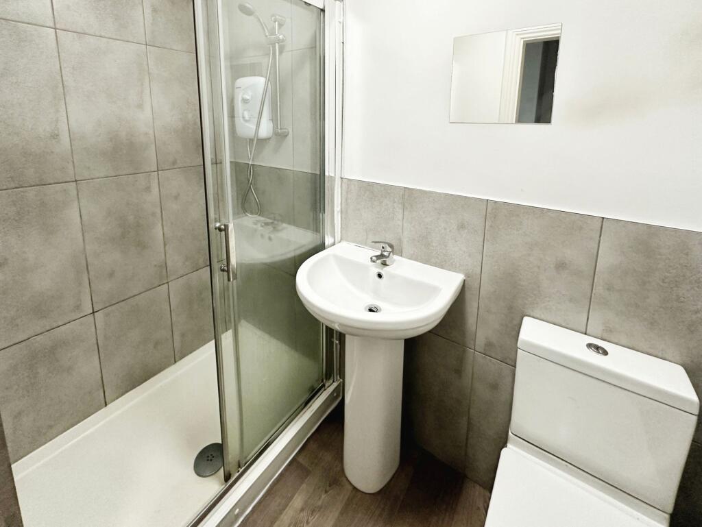 Apartment in Tameside, Greater Manchester - More