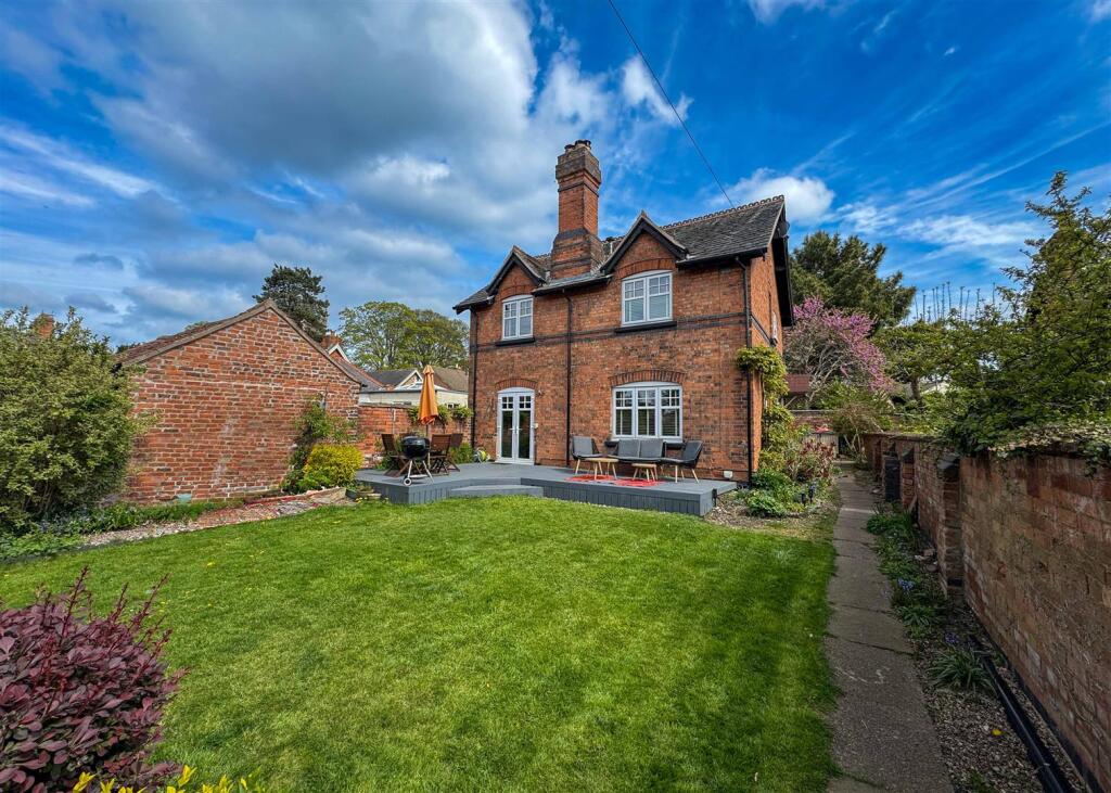 Main image of property: The Haven, High Street, Barrow Upon Soar