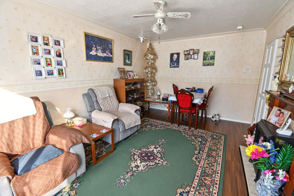 Harewood Road, Bedford, MK42 photo 4