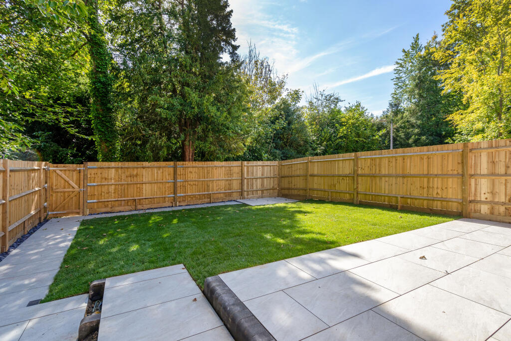 Andover Road, Winchester, SO22 - View 5