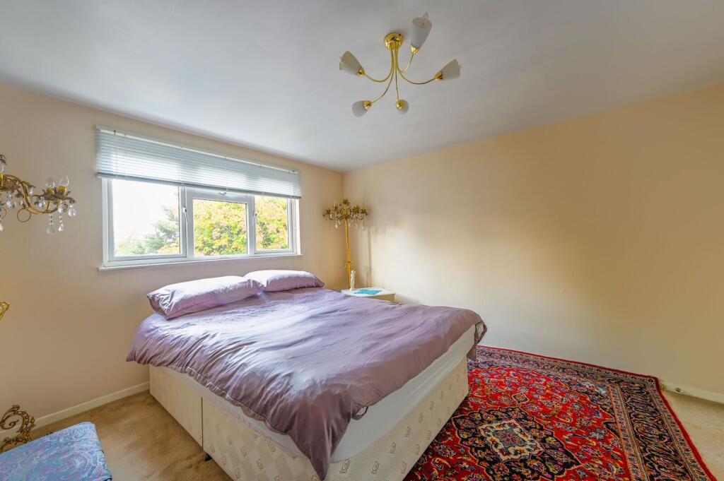 House in Harrow - View 5