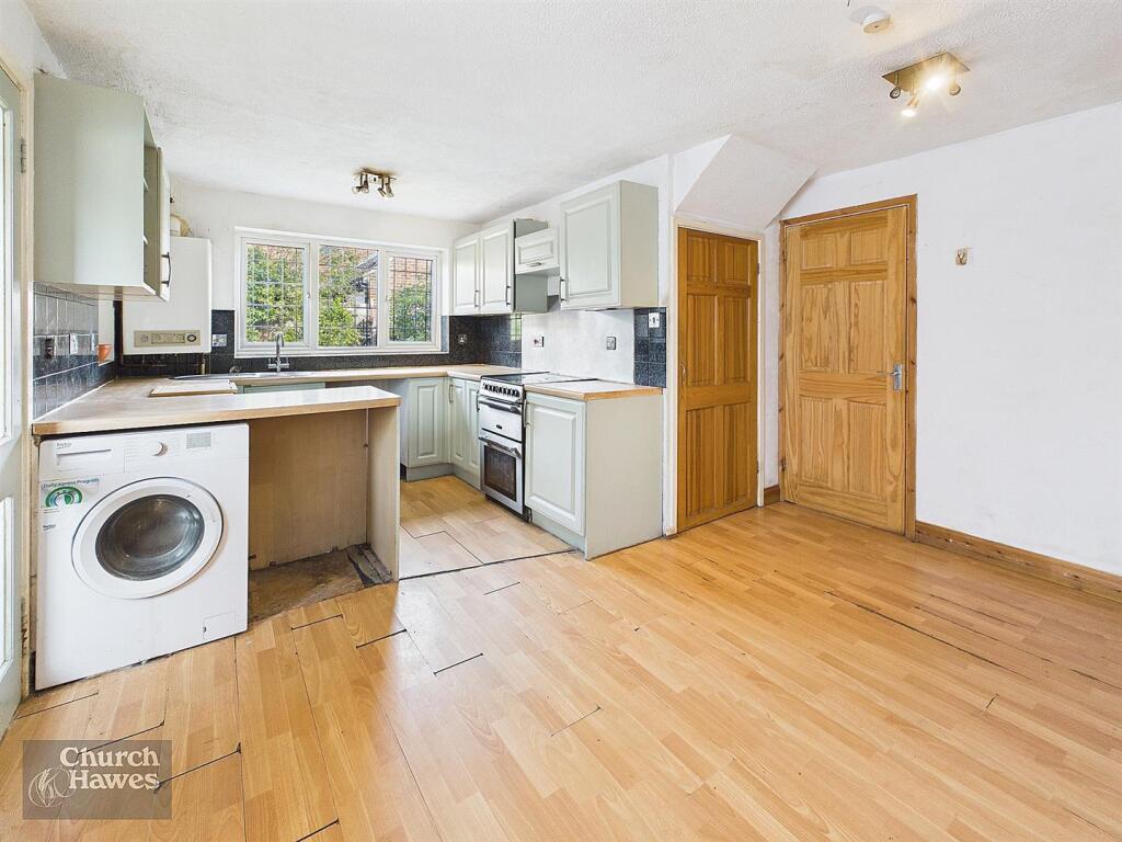 House in Chelmsford, Woodham Ferrers and Bicknacre - View 2