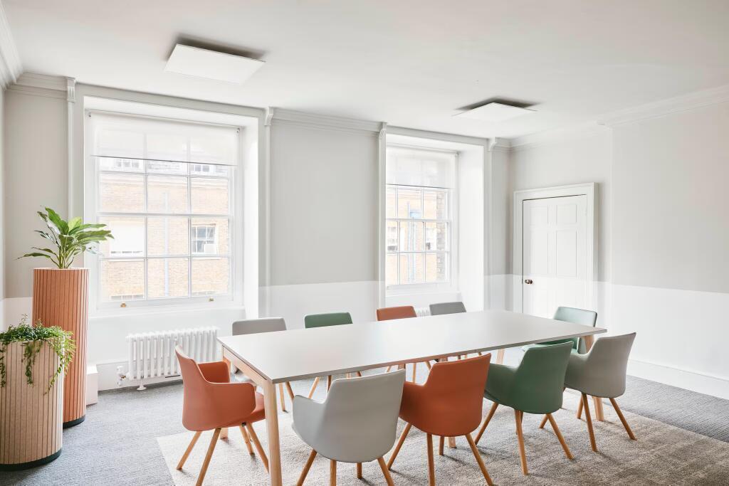 Breakout meeting space