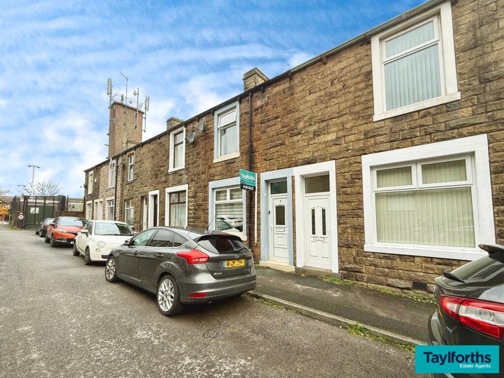 Main image of property: Co-Operative Street, Barnoldswick, BB18